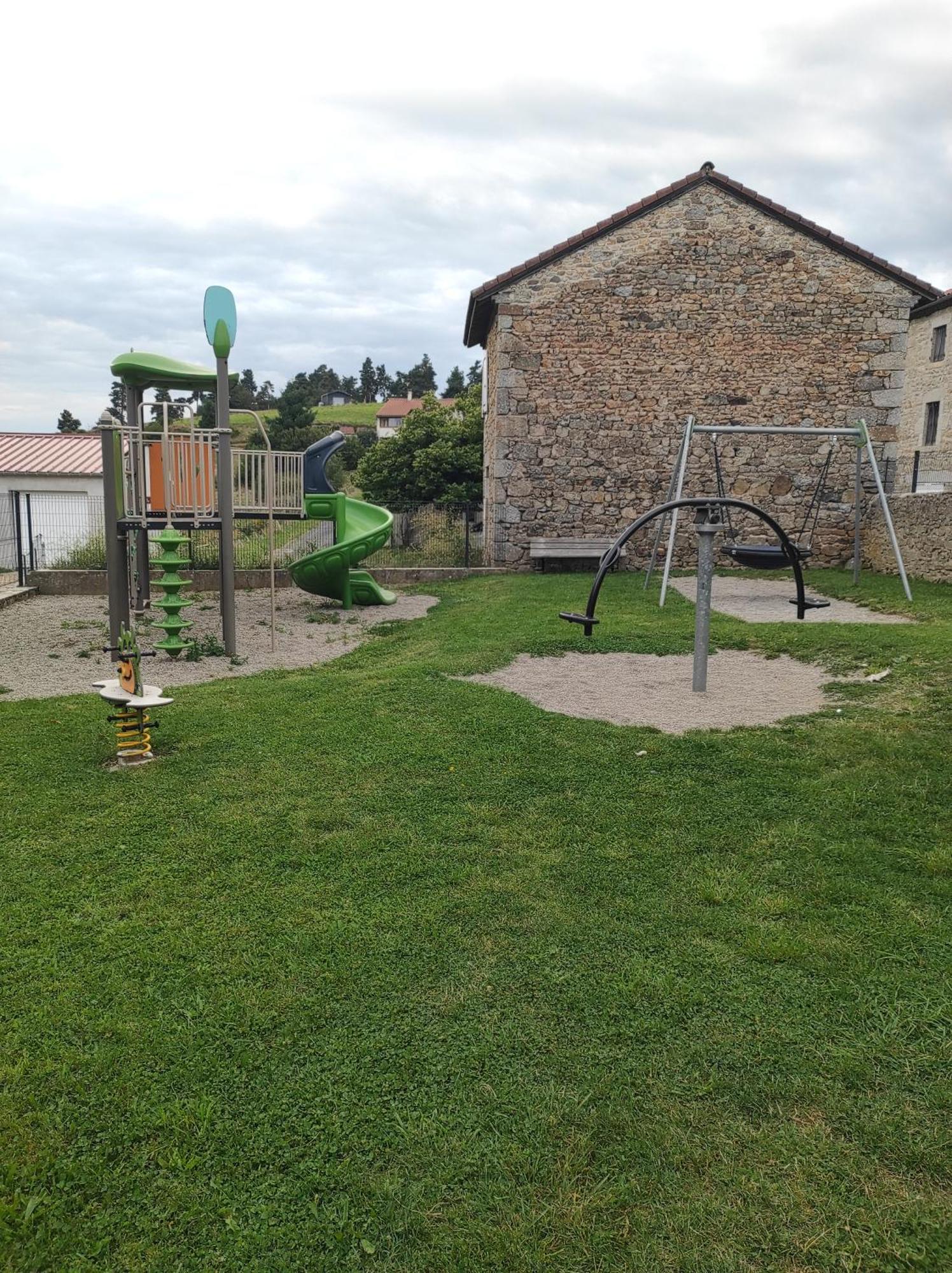 Appartement A La Campagne Venteuges Zewnętrze zdjęcie